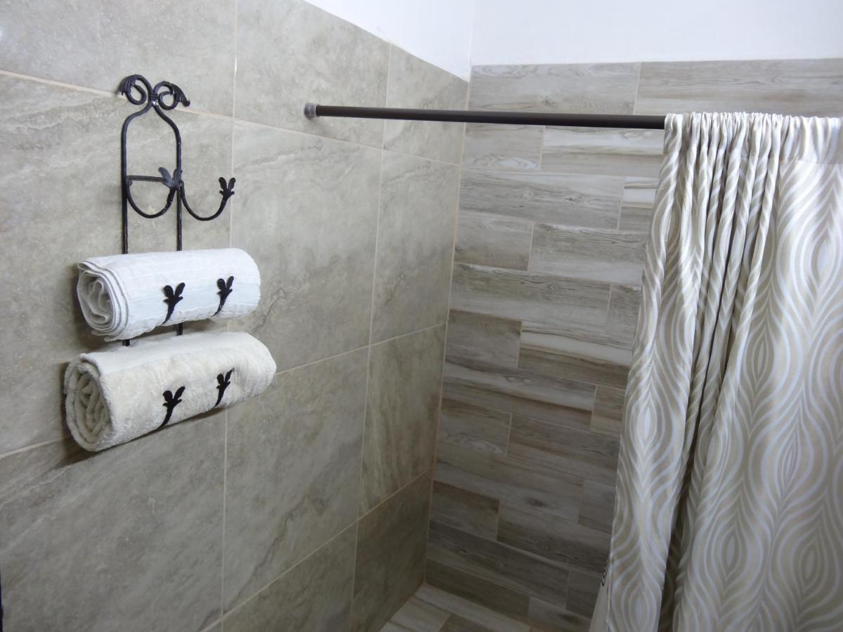 Habitaciones-Comodas-Aire-Wifi-Tv-Cerca De Playa-!!Excelente Precio II Мансанільйо Екстер'єр фото