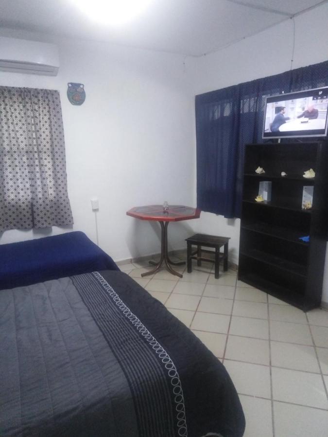 Habitaciones-Comodas-Aire-Wifi-Tv-Cerca De Playa-!!Excelente Precio II Мансанільйо Екстер'єр фото